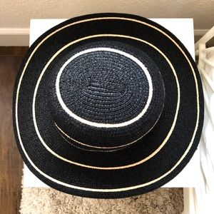 Wallaroo Oversize Black/Tan Striped Sun Hat
